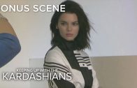 KUWTK | Kendall Jenner & Khloe Kardashian Consider Getting a Gun | E!